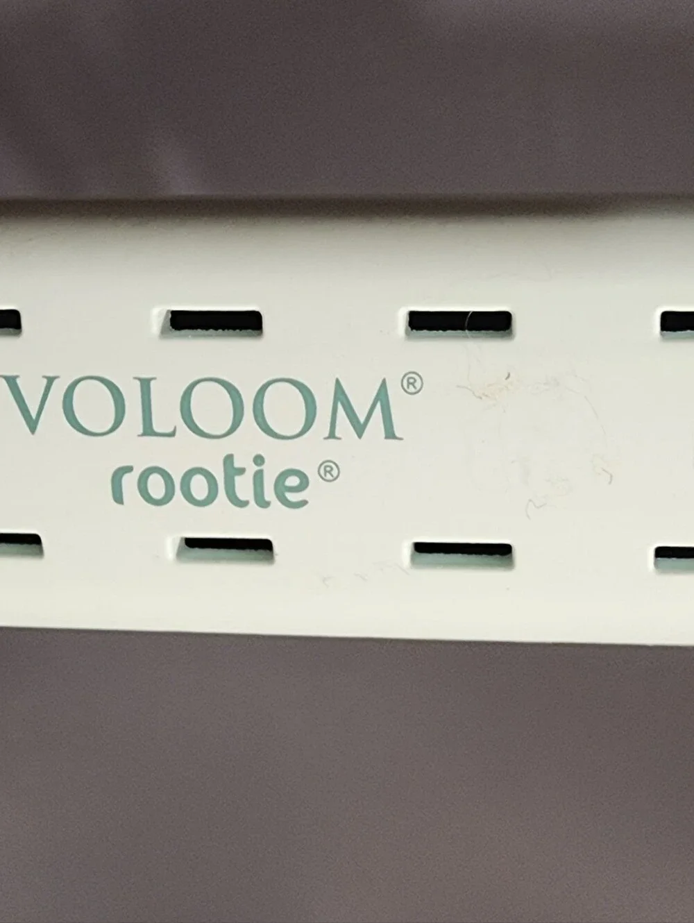 VOLOOM 2.0 Rootie  Hair Volumizing Iron Tool in Mint Green